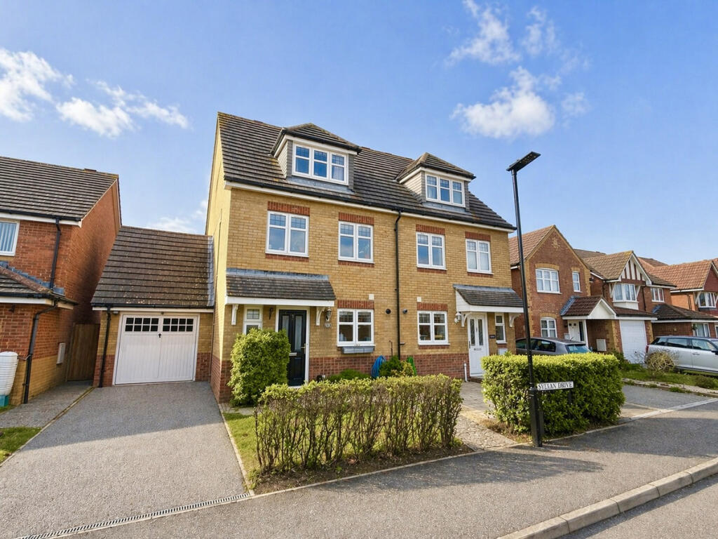 Main image of property: Sylvan Drive, Newport, PO30
