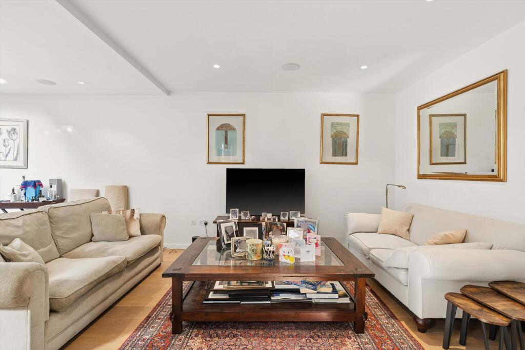 House in London, Brompton - More
