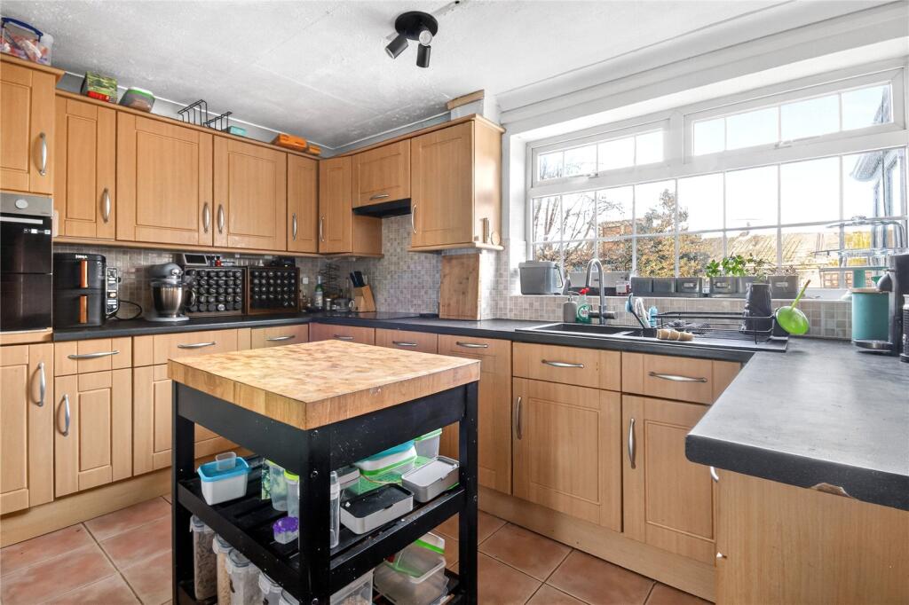 17 Reeds Hill photo 3