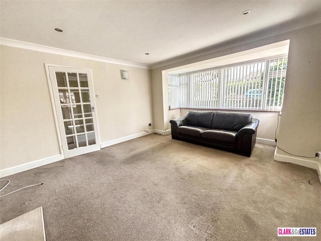Glebe Corner, Parsonage Way, Woodbury - View 3