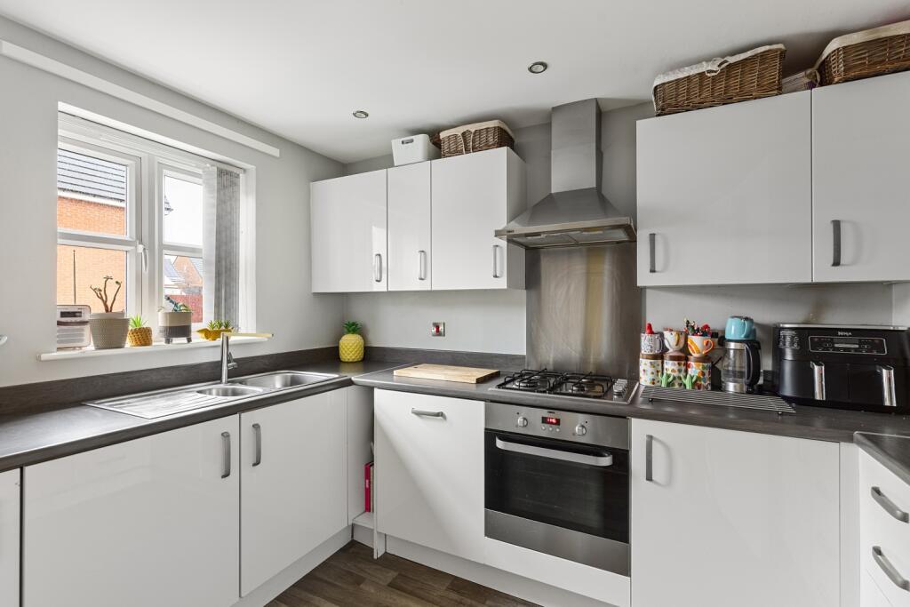 Grazier Close, Thorpe Willoughby, Selby, North Yorkshire, YO8 photo 3