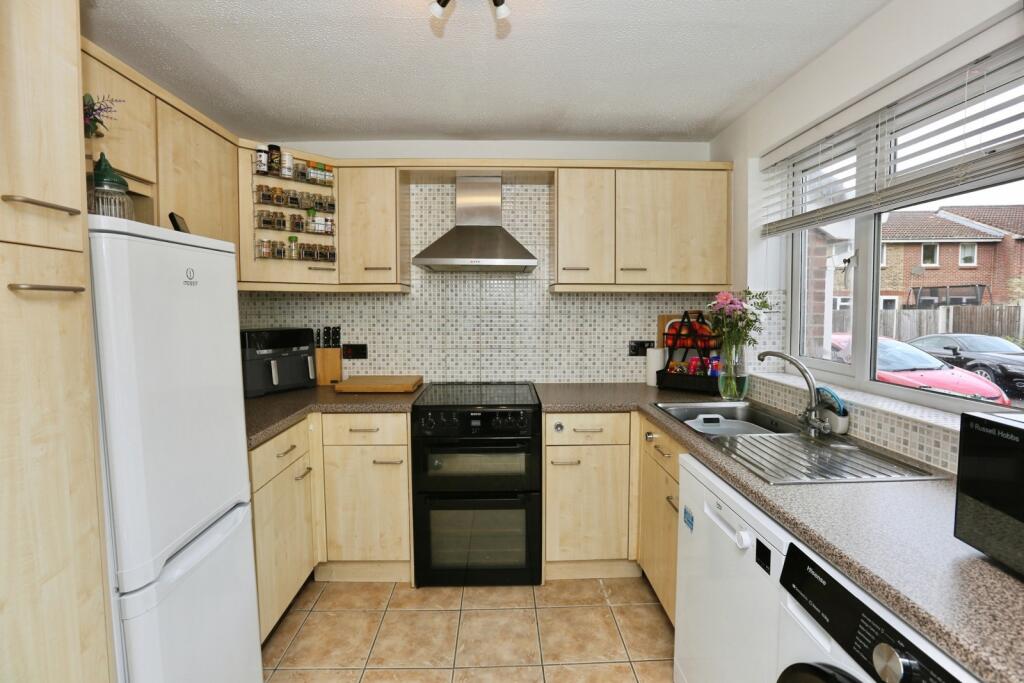 Botley Gardens, Southampton, Hampshire, SO19 photo 2