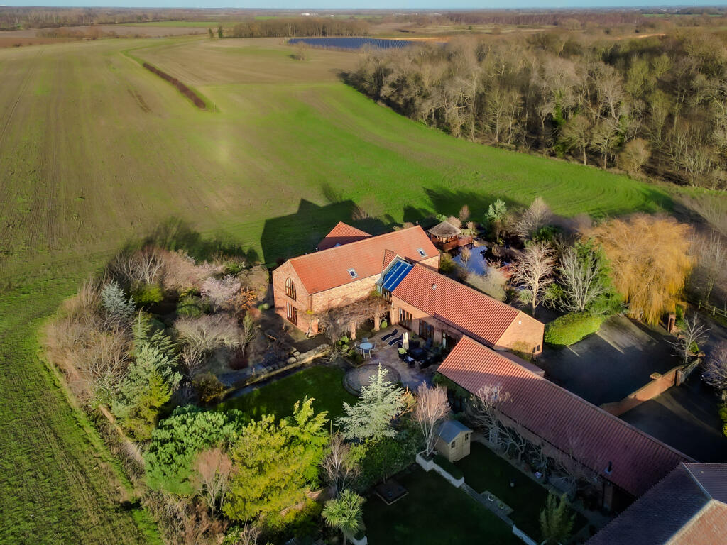 Main image of property: Sleepy Hollow, Norwith Hill, Newington, Doncaster, South Yorkshire, DN10 6BU