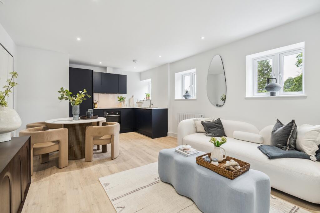 Main image of property: Market Place Chalfont St Peter SL9