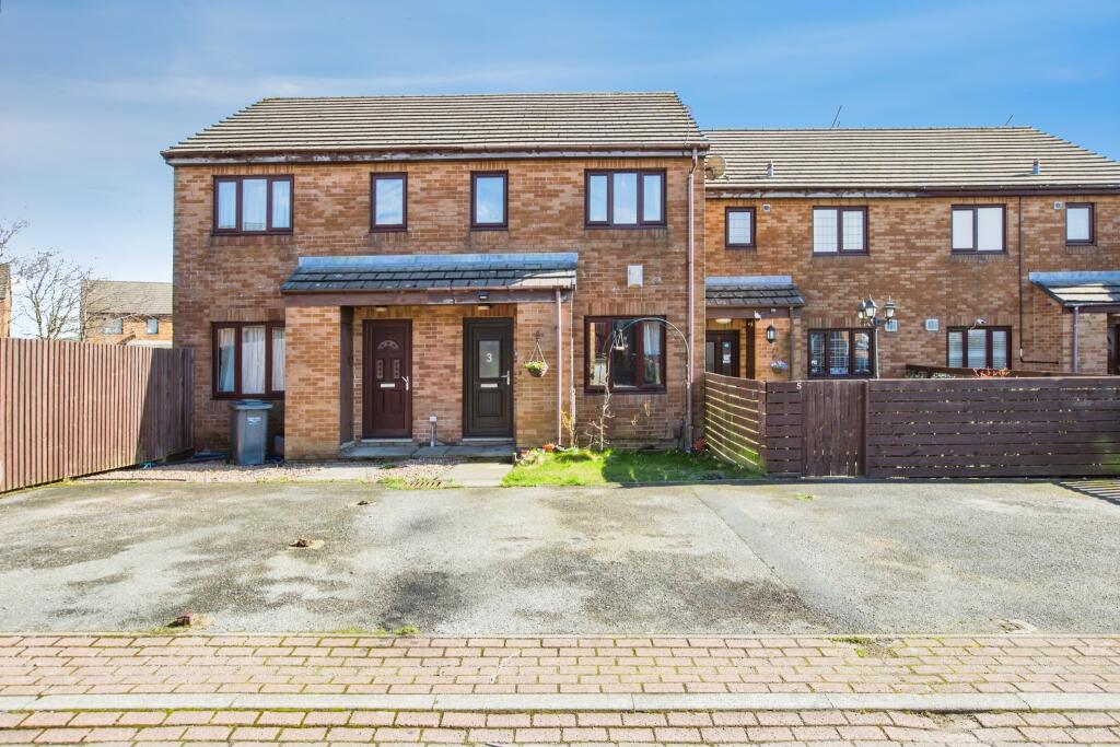 Main image of property: Rose Heath, Halifax, HX2