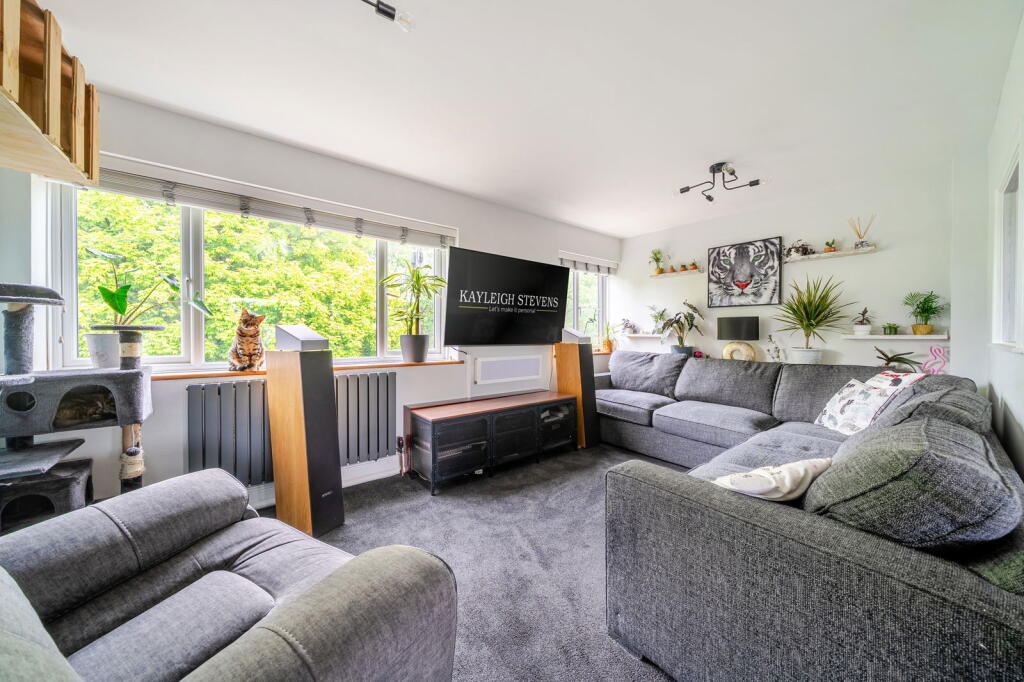 Main image of property: SALE AGREED BY KAYLEIGH STEVENS