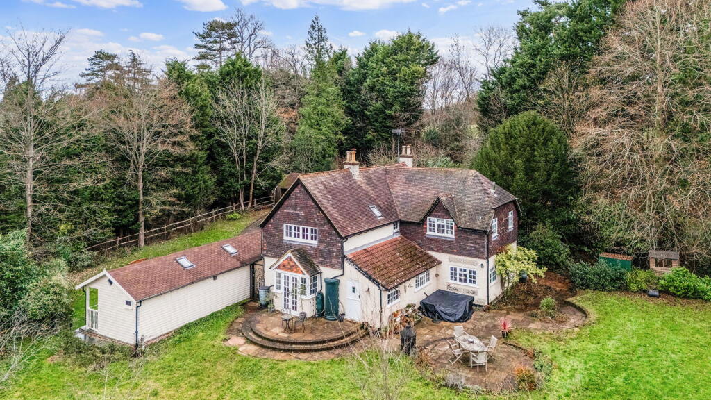 Main image of property: Moor Lane, Dormansland, Lingfield, RH7 6NX
