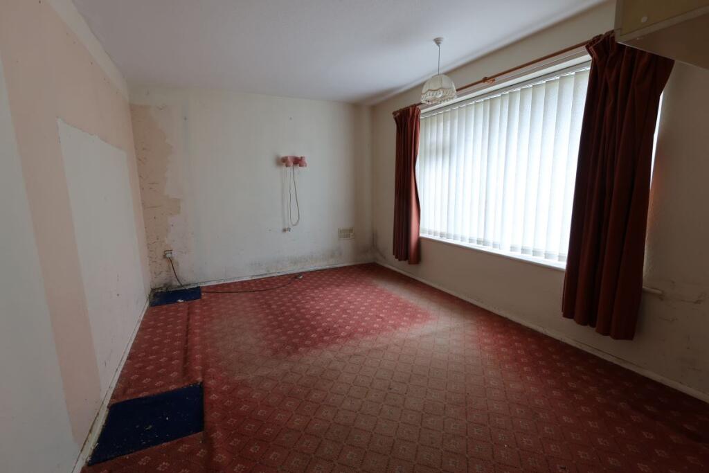 4 Glan Y Mor, Glan Conwy, Colwyn Bay, Conwy, LL28 5TA photo 5