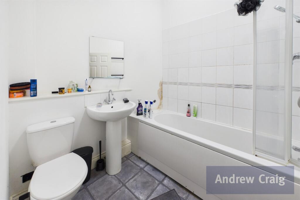 Apartment in Gateshead, Bensham - View 3