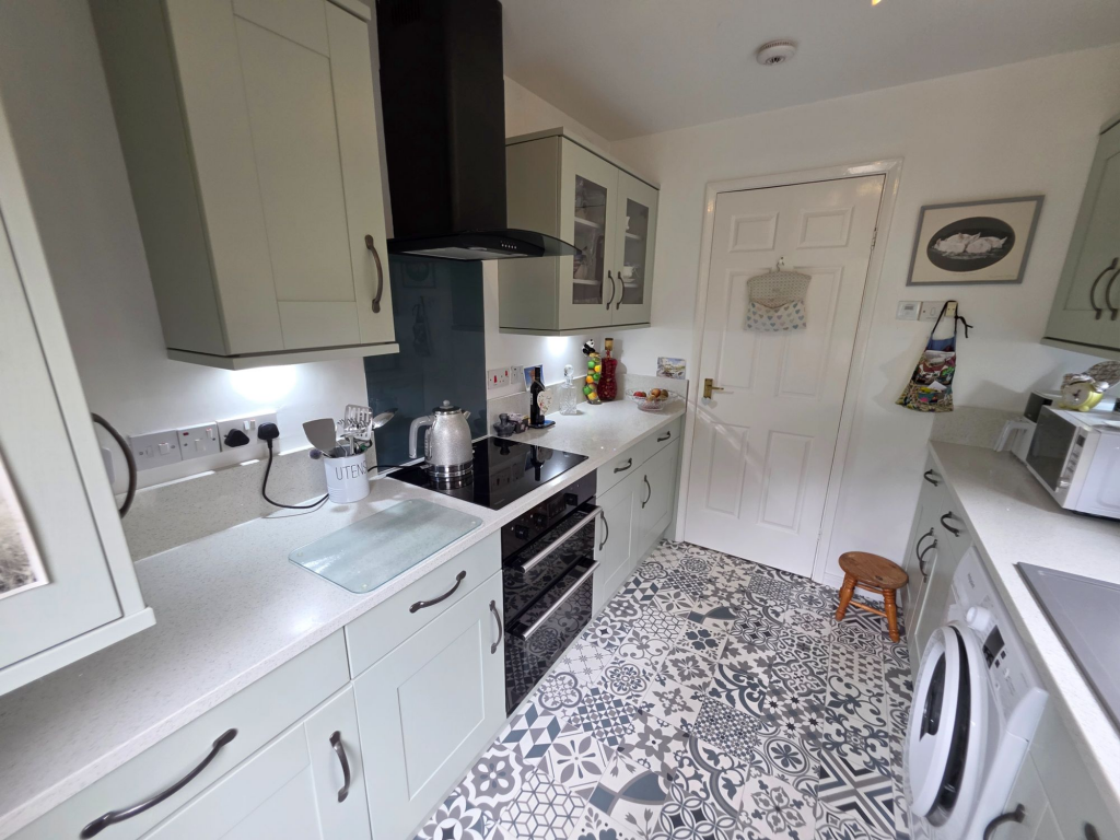 House in Doncaster, Bessacarr Grange, Cantley - View 3