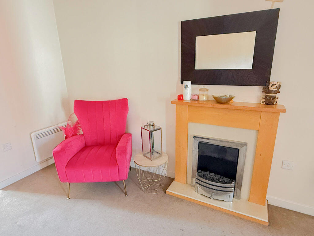 Apartment in Birmingham - More