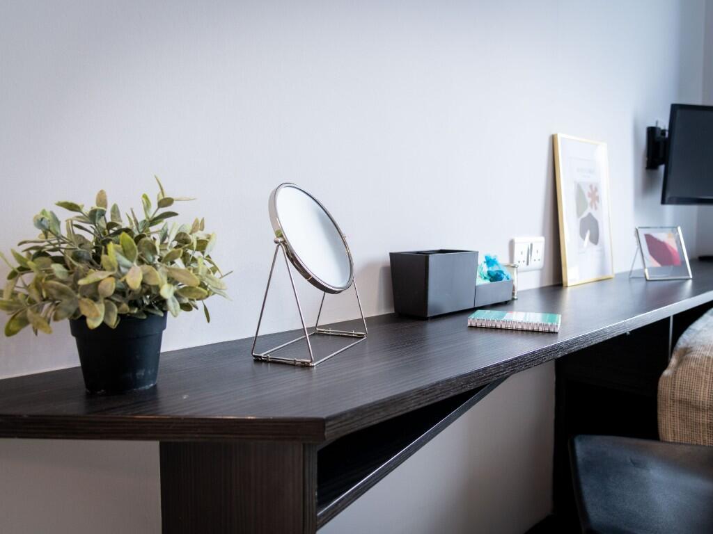 Apartment in London - View 3