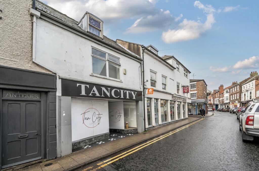 Main image of property: High Street, Boston, Lincolnshire, PE21