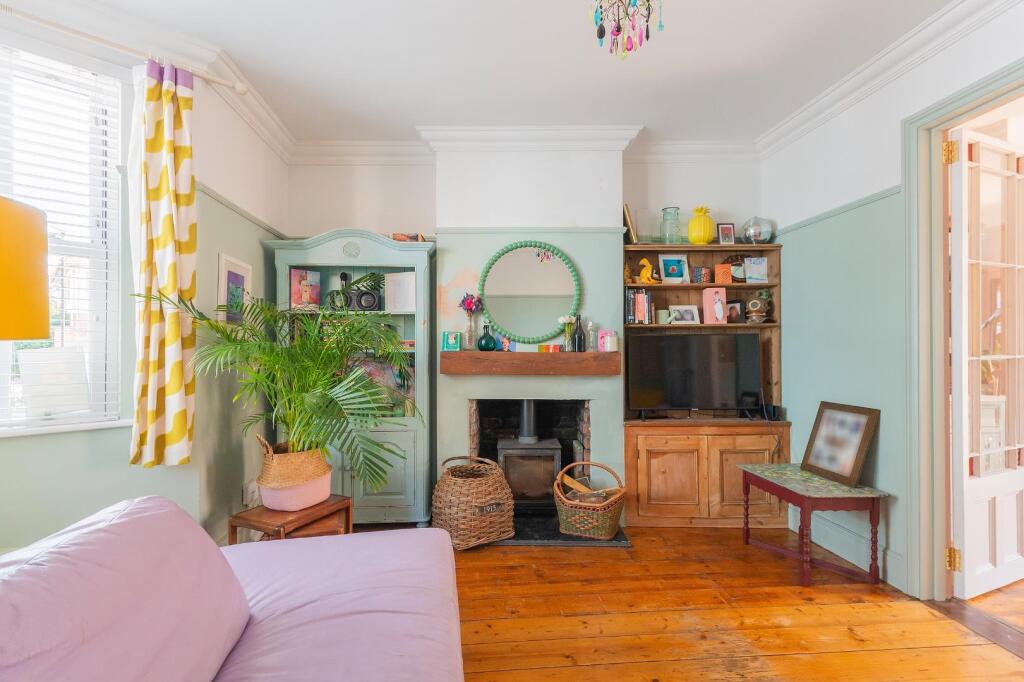 House in Bristol, Baptist Mills, St Werburgh's - View 3