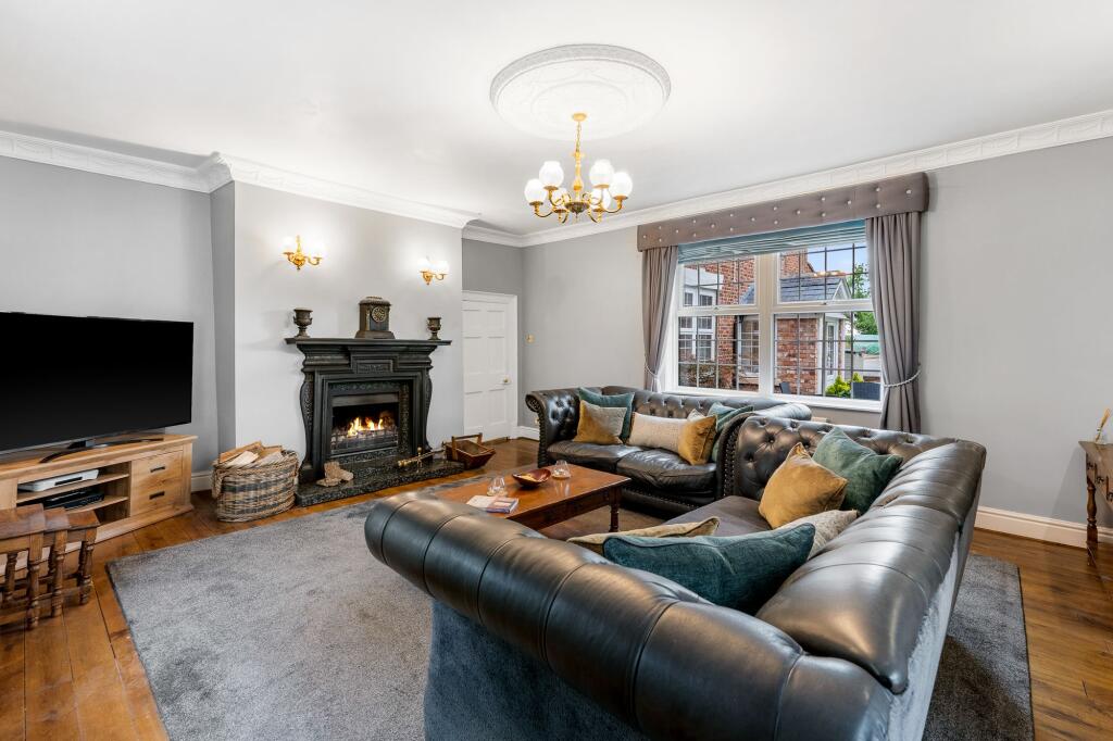 House in Crewe - View 3