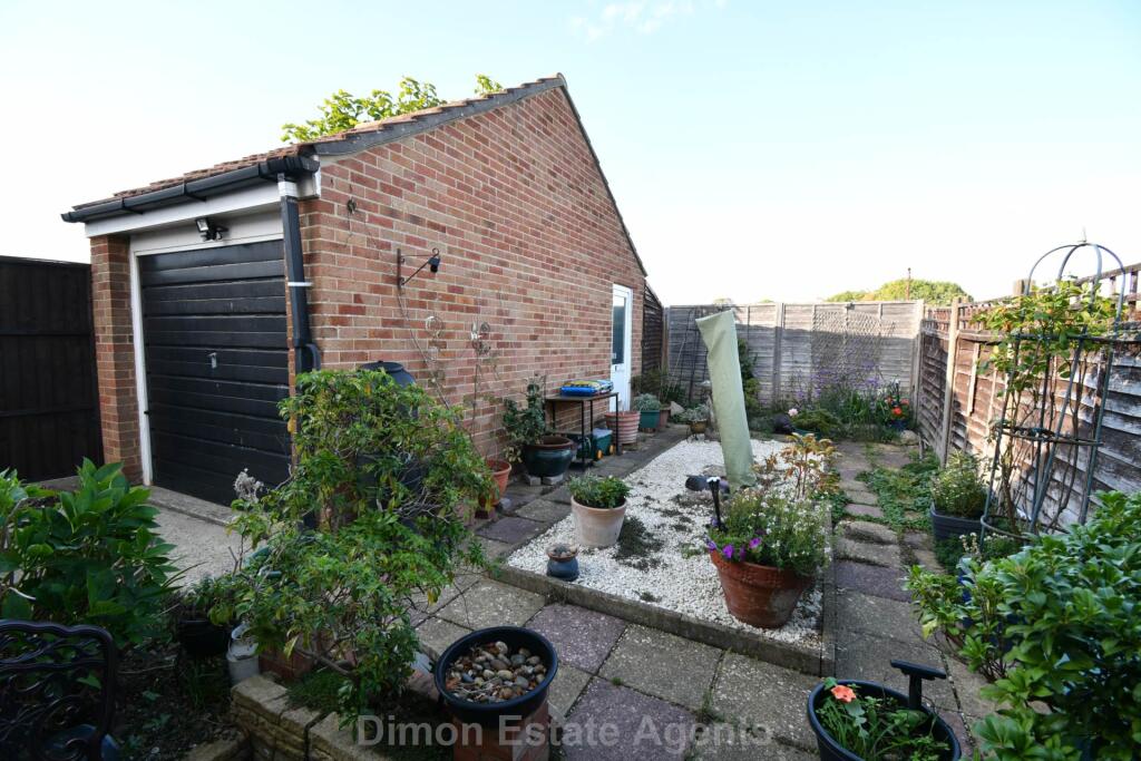 House in Portsmouth - View 4