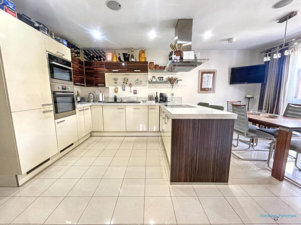 Additional image 2 of 12 Oakland Close (Off Hampton Lane), Solihull, B91 2QB