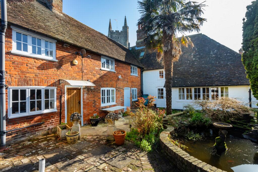 Main image of property: High Street, Lydd, TN29