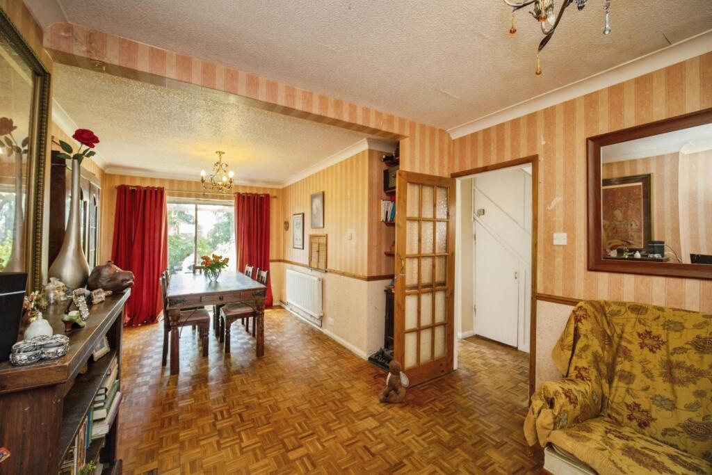 House in Guildford - View 3