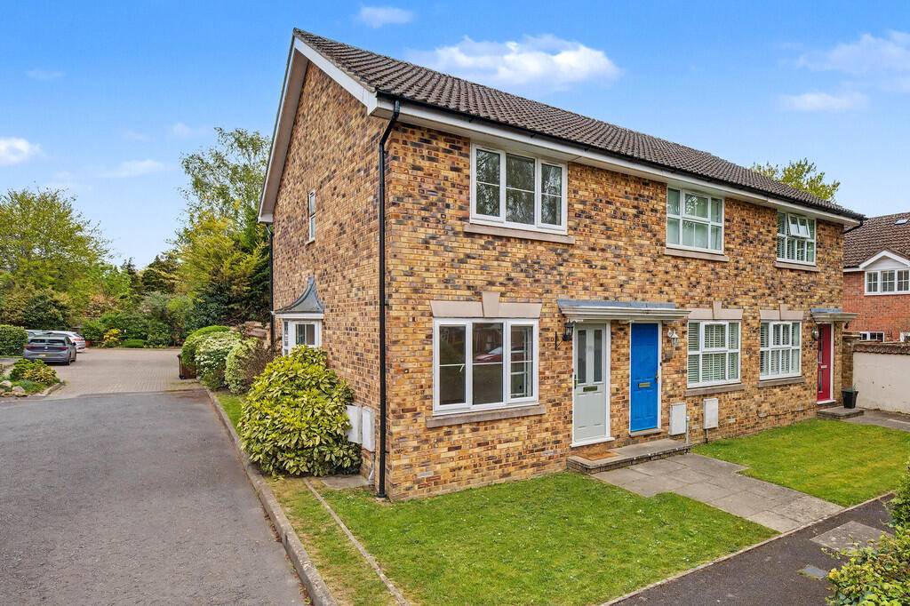 Main image of property: Anxey Way, Haddenham