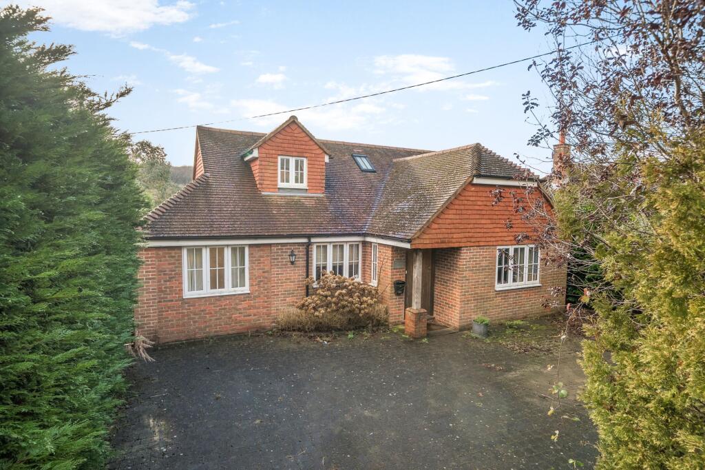 Main image of property: Hammer Vale, Haslemere, GU27