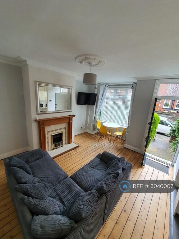 Main image of property: Trelawn Place, Leeds, LS6