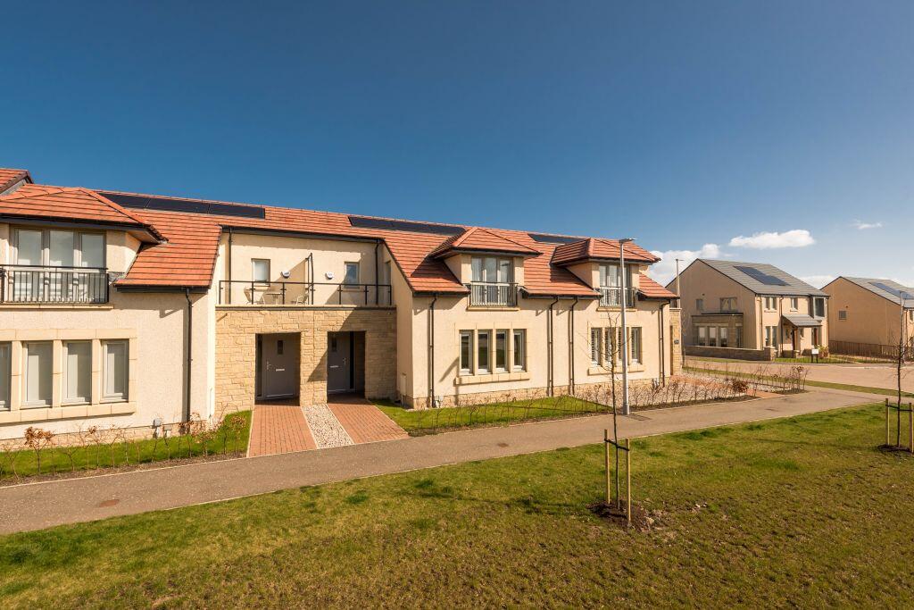 Main image of property: 6 Greencraig Avenue, Gullane, East Lothian, EH31 2EZ