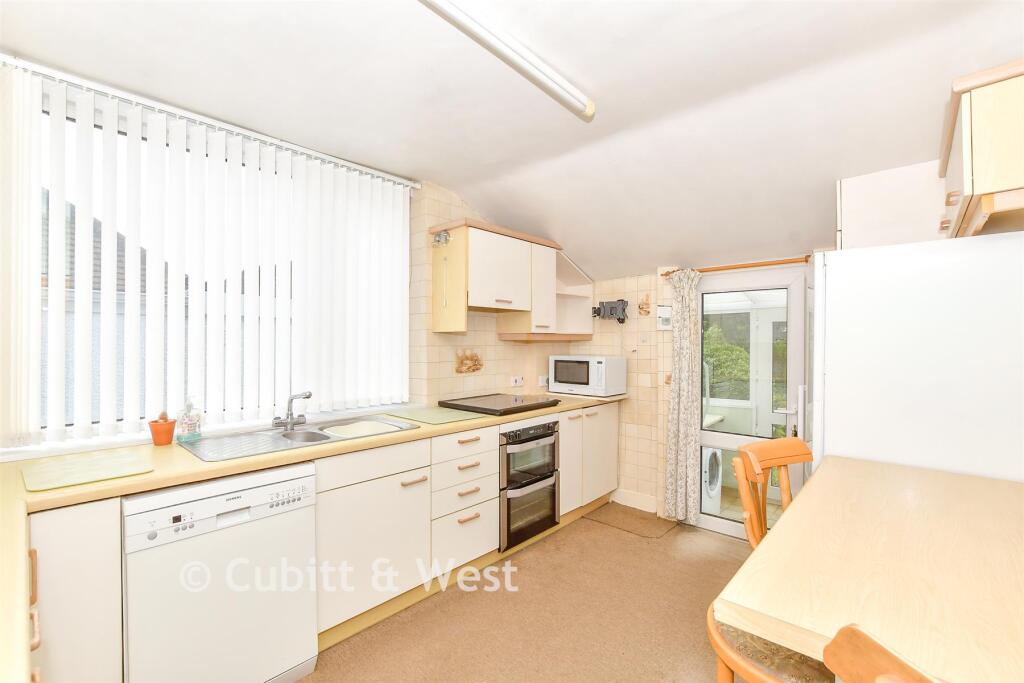 Main image of property: Privett Road, Waterlooville, Hampshire