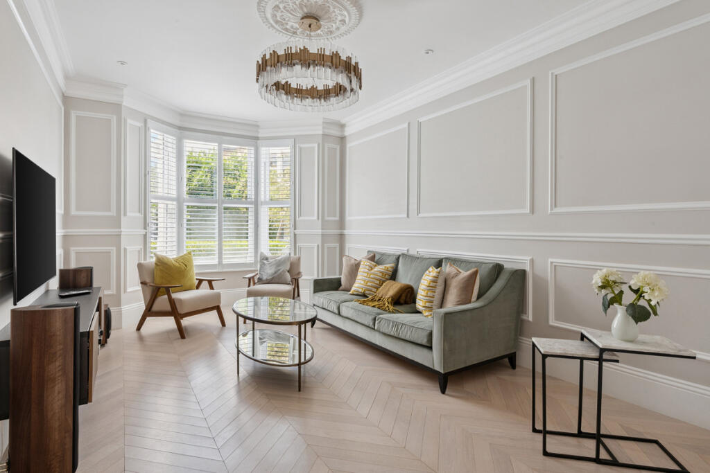 House in London - View 4