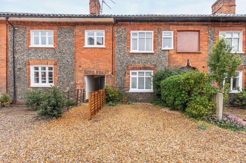 Main image of property: Holt