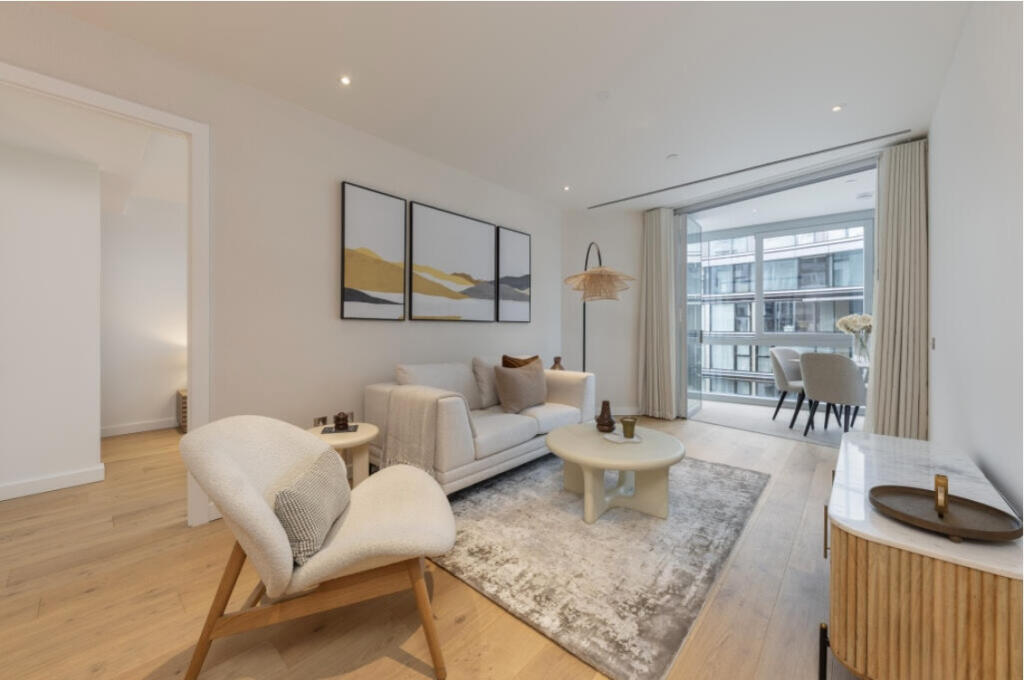 2-bed flat on Wilshire House, 2 Prospect Way, London, London, SW11, £1,750,000