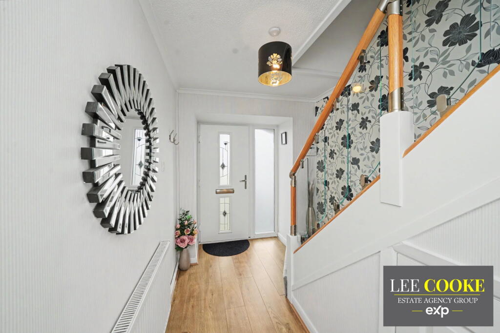 House in Stoke-on-Trent - More