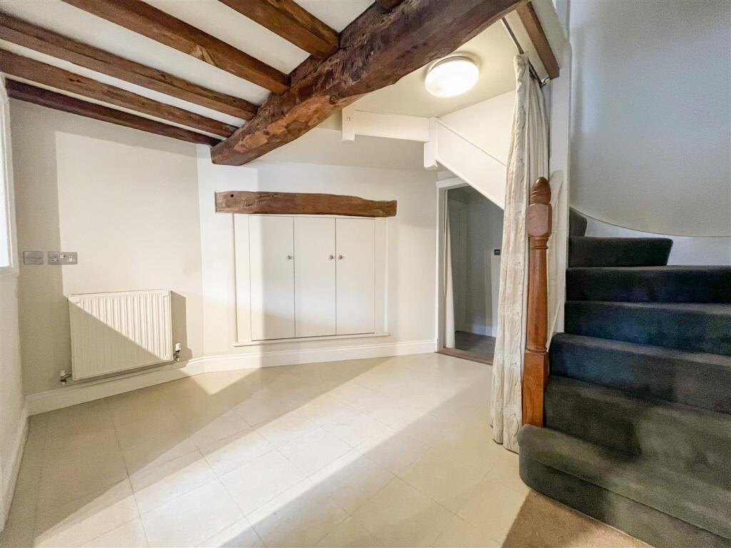 House in Salisbury - View 4
