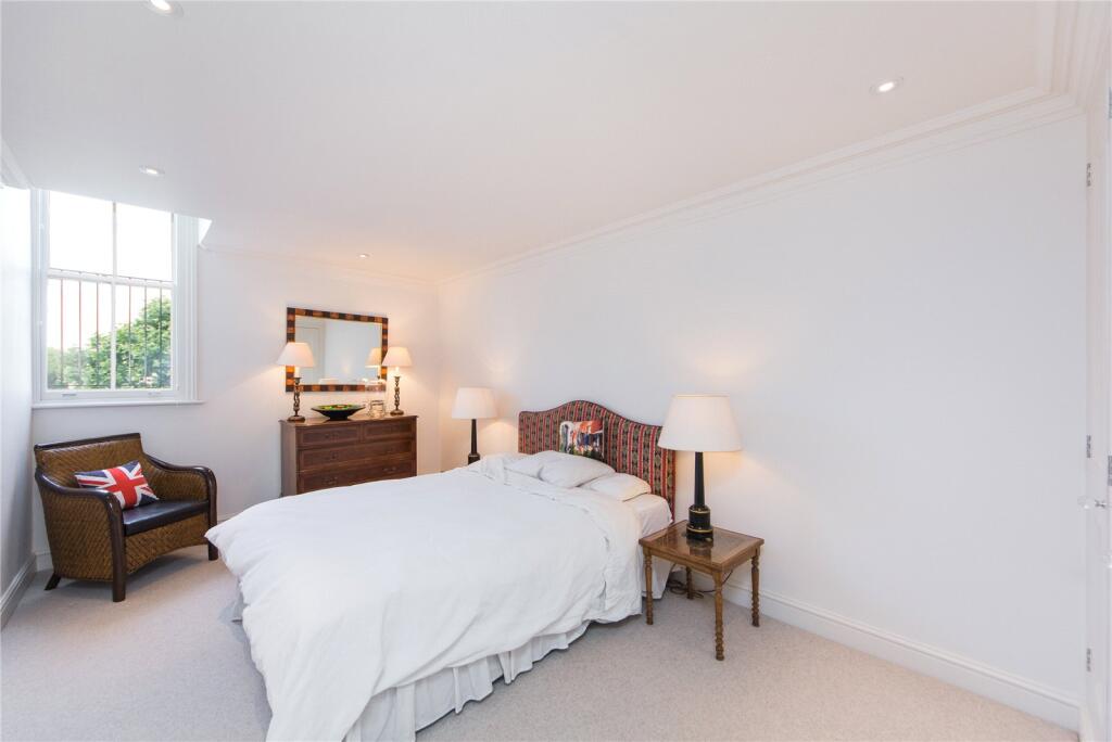 Apartment in London - More