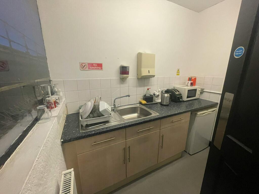 Shared Kitchen - 1st Floor.JPEG