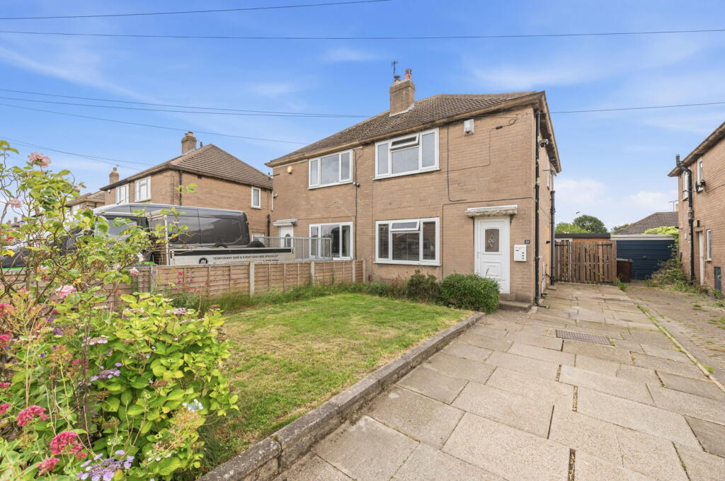 Main image of property: Lulworth View, Austhorpe, Leeds, LS15 8PG