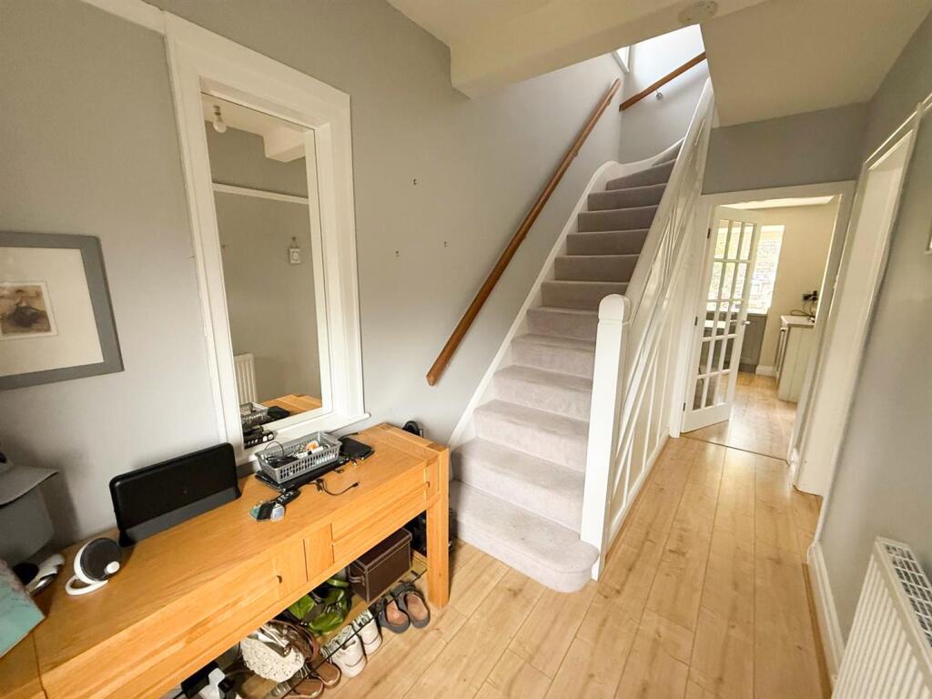 House in Bradford - View 4