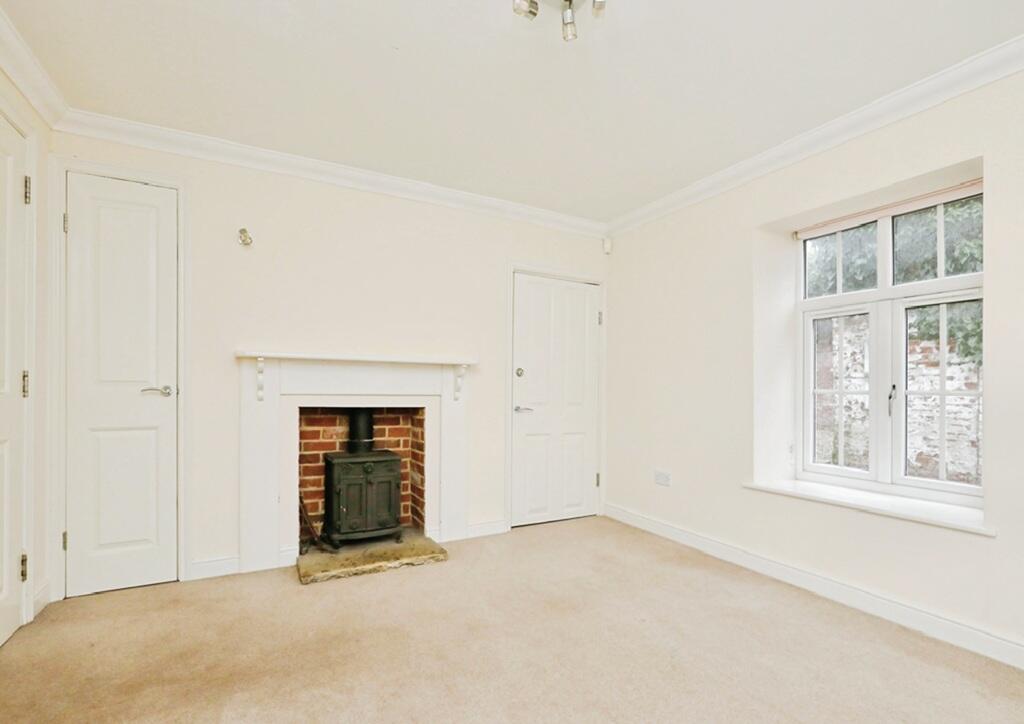 House in Peterborough - View 2