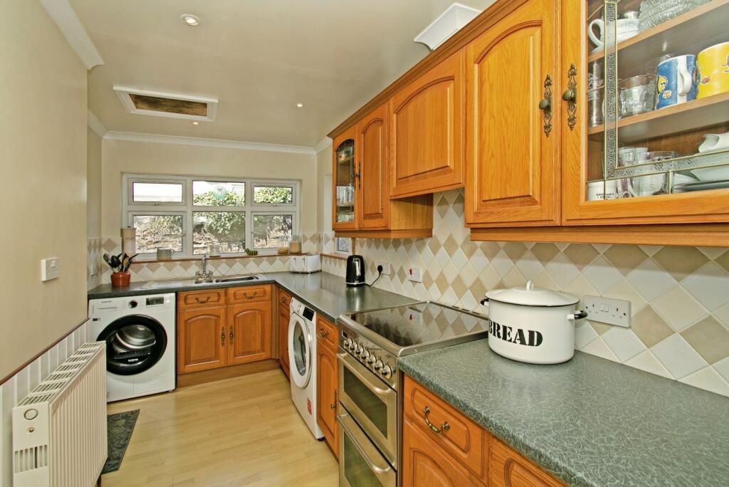 Albany Road, Redruth, Cornwall, TR15 - View 5