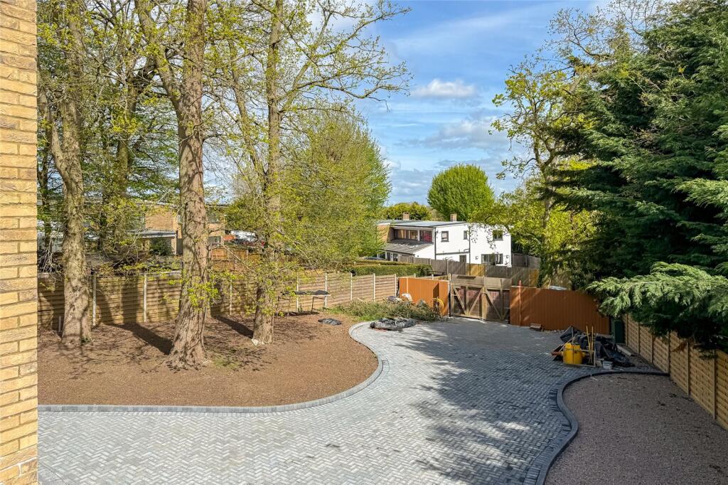Additional image 13 of Wells Close, Harpenden, Hertfordshire, AL5
