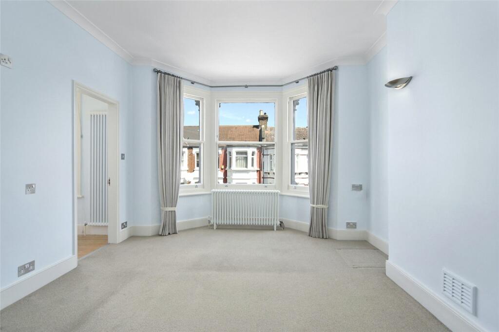 Main image of property: Roxwell Road, London, W12