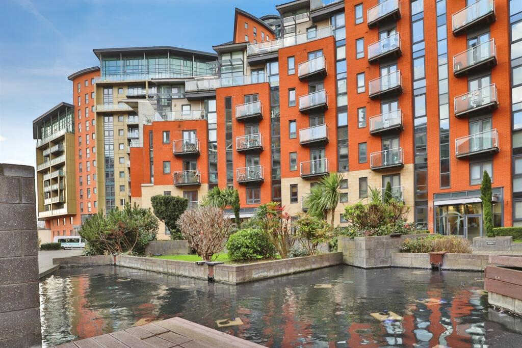 Main image of property: Gotts Road, Leeds