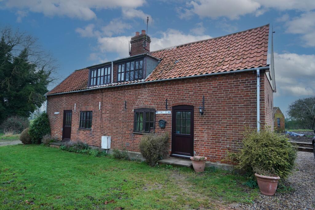 Main image of property: Corner Cottage