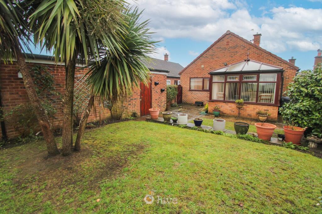 Hall View Road, Rossington, Doncaster, DN11 photo 3