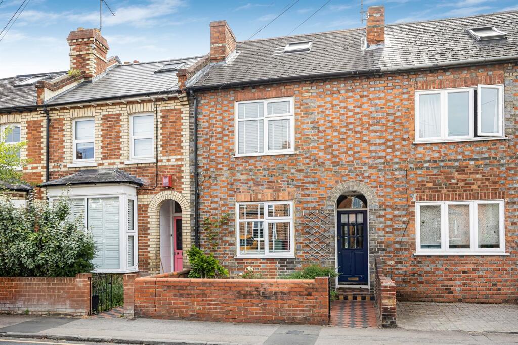 Main image of property: Hemdean Road, Caversham, Reading