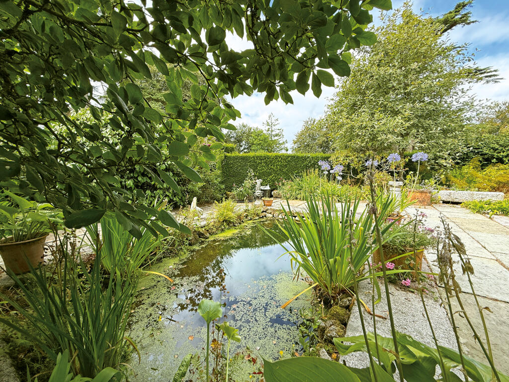 House in Plymouth - View 5