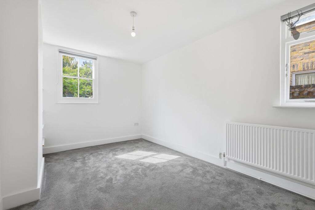 Apartment in London - View 4