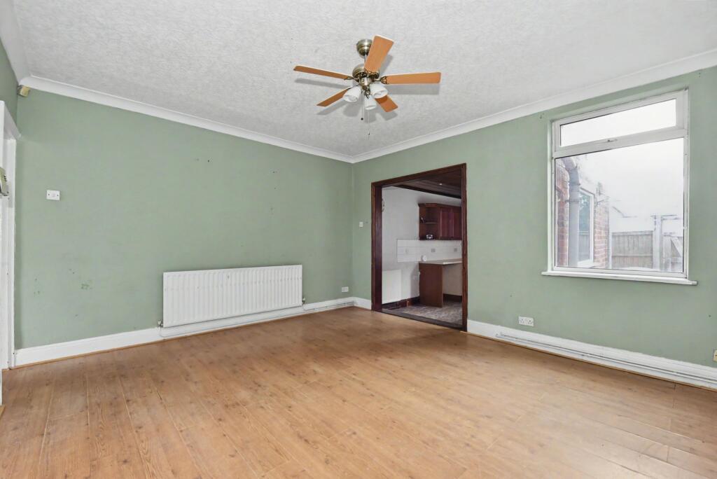 House in Ashfield, Sutton in Ashfield, Nottinghamshire - More
