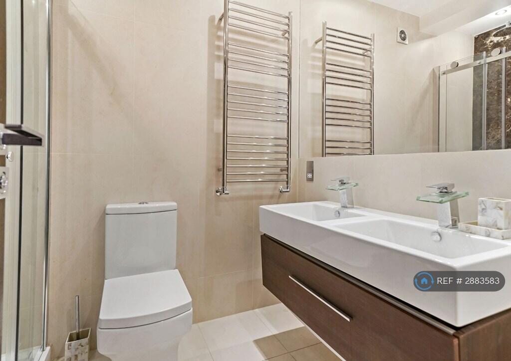 3 bedroom flat for rent
