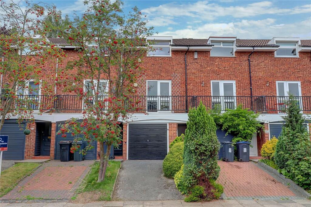 Kingfisher Way, Bournville, Birmingham, B30, Birmingham
